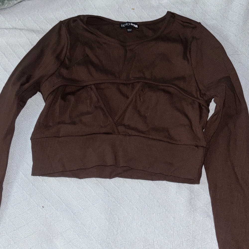 Fashion Nova Chocolate Long Sleeve Crop Top
